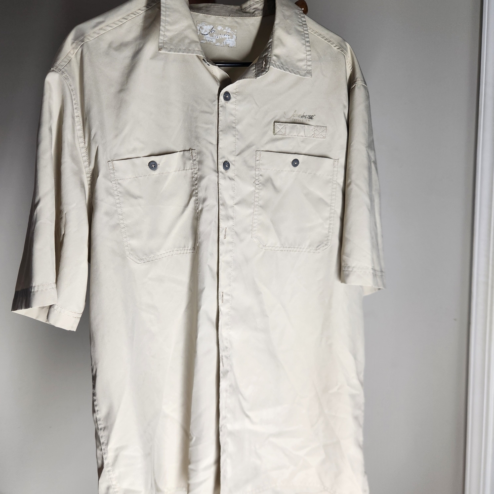 Jawbone Men’s Vented Fishing Shirt –Large – Minor Logo Wear, Excellent Condition